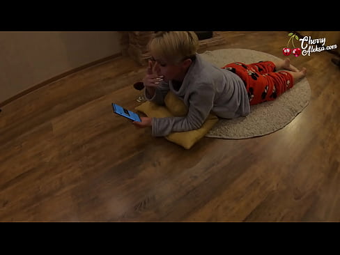 ❤️ Gekke Blondine Pijpt Enorme Pik en Stuitert Er Op - Anale Seks Homemade porno at us ❤