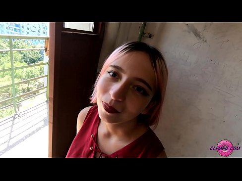❤️ Sensuele studente pijpt een vreemdeling in de outback - Cum On His Face Homemade porno at us ❤